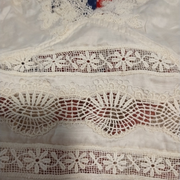 Zara Cream Lace Bralette - Picture 8 of 10